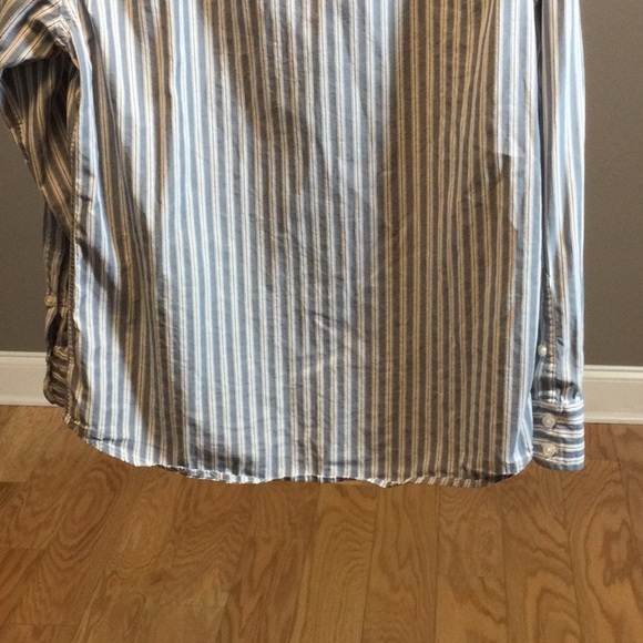 M MICHAEL Michael Kors button down pinstriped blue shirt - Picture 8 of 15